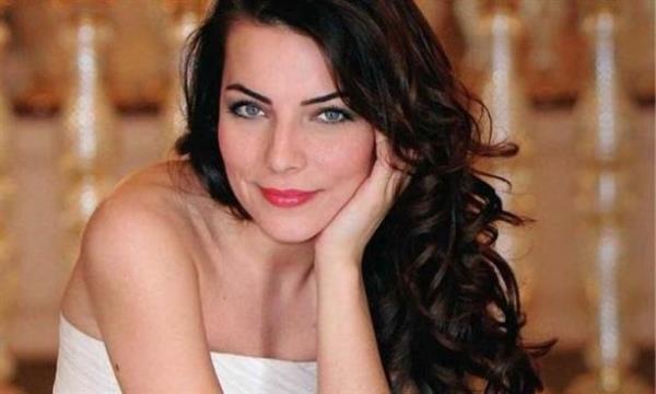 Gzel yzl oyunculardan biri de Burcu Kara.