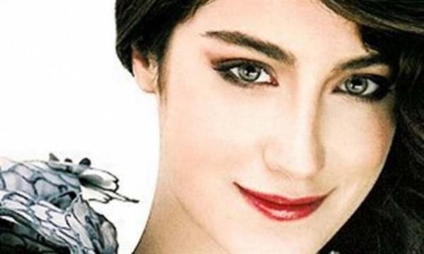 Hazal Kaya masum gzelliin simgesi.