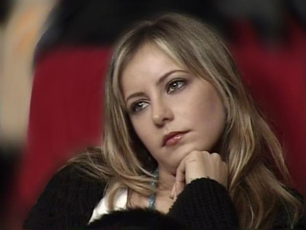 Vildan Atasever Trkiyenin en gzel gen kuak sarnlarndan biri.