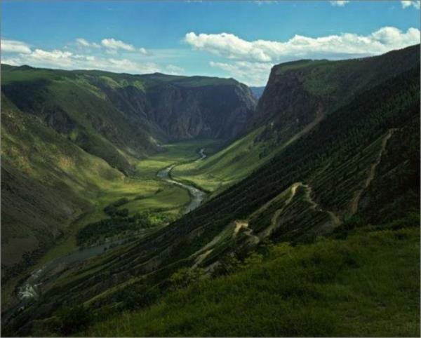 Altay Dalar, Rusya