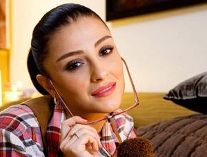 <p><b>zge Ulusoy</b></p>   Sava Ay'a Allah'tan rahmet ve sevenlerine de sabr diliyorum...