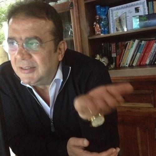 <p><b>Nebil zgentrk</b></p>   Sava Ay' kaybettik.. Halk kahramanlarn son nefesine kadar yazan can arkadam benim rahat uyu.