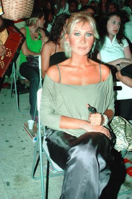 <p><b>Gizem zdilli</b></p>   Allah rahmet eylesin Sava Ay... Mekan cennet olsun...