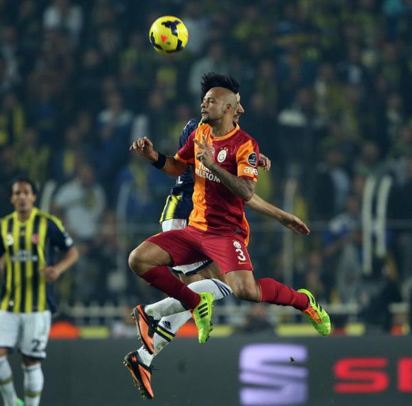 22.05.2005 Lig 1-0 Gheorghe Hagi