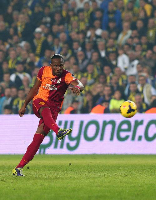 Sper Lig'de Fenerbahe'ye malup olan Galatasaray'da son 4 kulp bakan ve takmn son dnemdeki 7 teknik adam, Kadky'de Fenerbahe galibiyeti yaayamad.