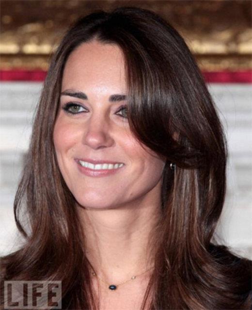 <b>Kate Middleton,</b> ngiltere Prensi William ile evlenip Cambridge Desi nvan aldktan sonra dnyann en nl kadnlarndan biri oldu