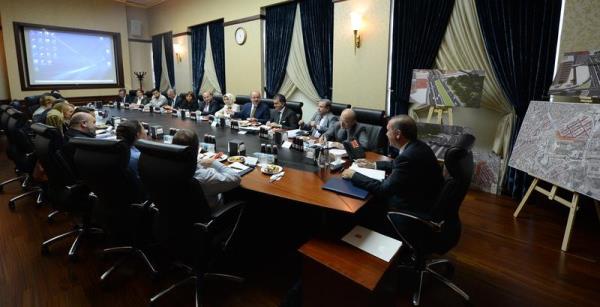 Heyette, tiyatro sanat��s� Ahmet M�mtaz Taylan, akademisyenler Prof. Dr. Bet�l Tanbay, Prof. Dr. Hale ��rac� ve �pek Akp�nar, y�netmen Kutlu� Ataman, ��renci Nil Ey�po�lu, sanat y�netmeni Rumeysa Kiger, mimar Selva G�rdo�an, sosyal medya uzman� Zehra �ney, ��renci Z�lfikar K�r�m ve sosyal payla��m sitesinde Ba�bakan Erdo�an'a hitaben Gezi Park� olaylar�na ili�kin mektup yazan B�lent Peker de yer al�yor.