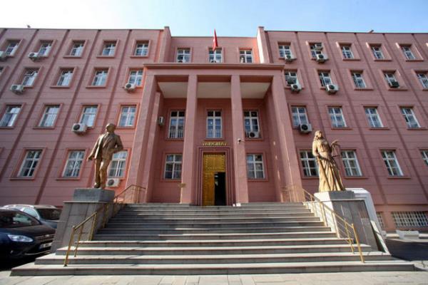 Yargtay Cumhuriyet Basavcl, parti saysn ve partilerin ye saysn aklad.