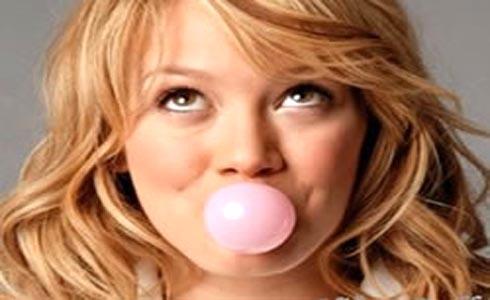 Yemek piirirken sakz inemeniz de hazrlk aamasnda tadna bakma bahanesiyle yemeklerden attrmanz engelleyecektir...