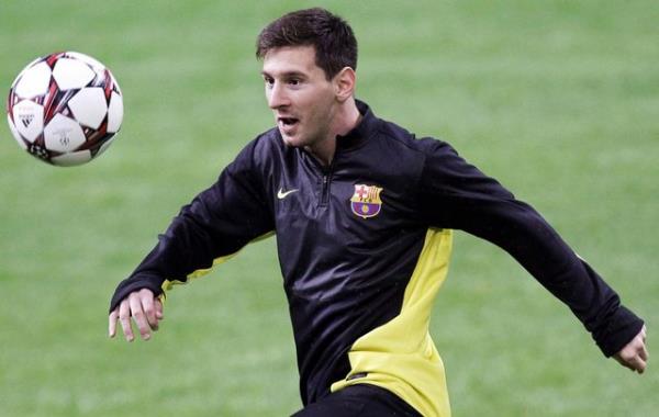 Dnyann bir numaral futbolcusu Leo Messi'nin yeniden sakatlanmas futbol dnyasn oka soktu! Yldz futbolcunun, futbol hayat bitebilir...