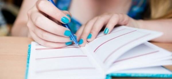 <b>8.</b> Gnlk tutun, yediklerinizi itiklerinizi sporunuz ve ekerini yazn.