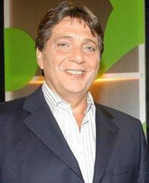 <p><b>MT AKTAN</b></p>   "Amokachi mal varln iine soktu" (Kocaeli-Beikta manda Amokachi altn zincirini formasnn iine sokunca...)