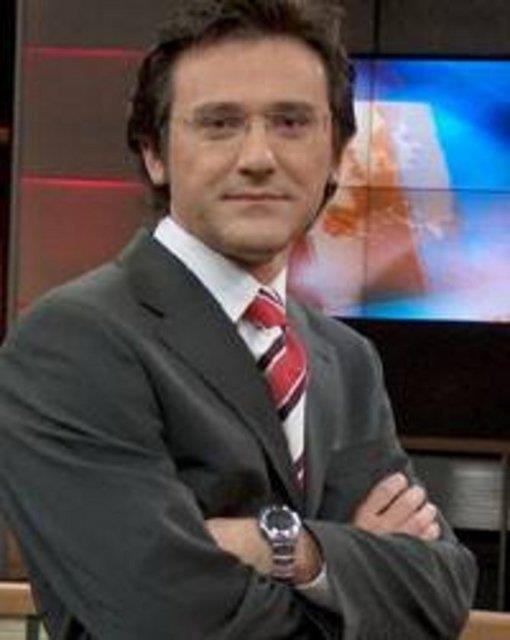 <p><b>MURAT KOSOVA</b></p>   "Deja Vu oldum zannettim"