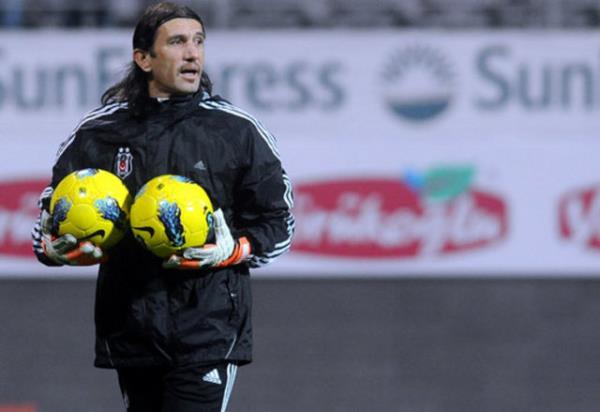 <p><b>RT REBER</b></p>   "Eim Il ve ben, brahim Tatlses seven bir yapya sahibiz"