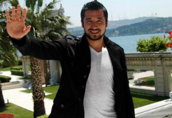 <p><b>LHAN MANSIZ</b></p>  "Top kaleye girince gol olduunu anladm"