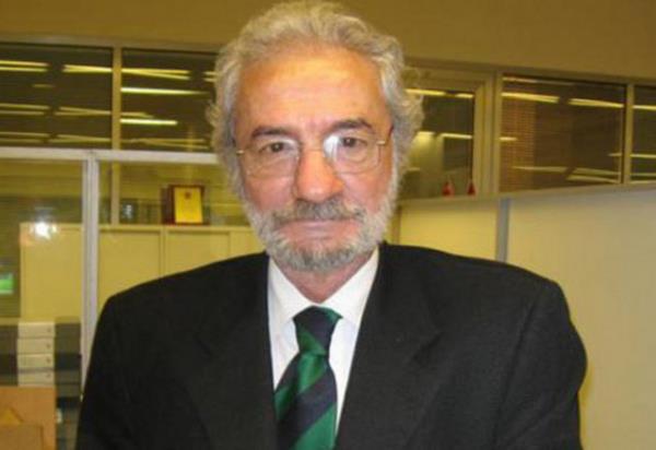 <p><b>VEDAT OKYAR:</b></p>   "Dnk takmn en iyi oyuncusu Baki; yani siz dnn Beikta'n halini."