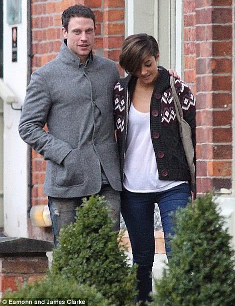 Frankie Sandford - Wayne Bridge (Brighton&Hove Albion)