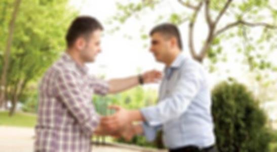 <b>ok selam vermeli:</b> Aure gn on Mslman'a selam veren, btn Mslmanlara selam vermi gibi sevaba kavuur.