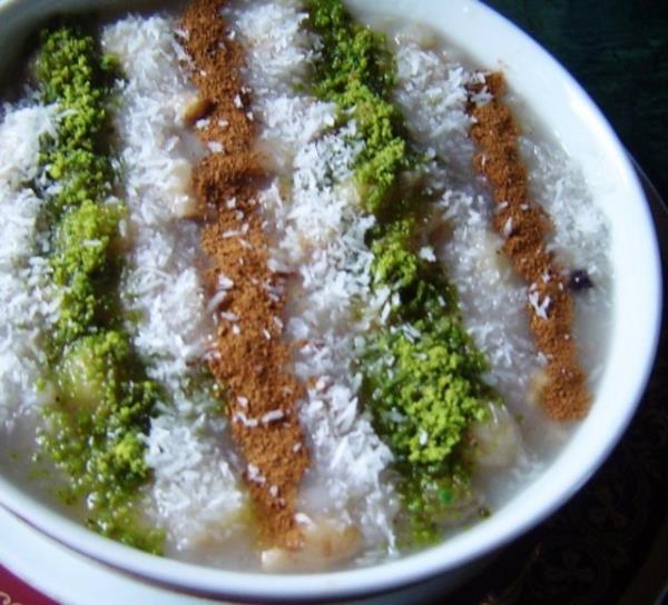 2.Daha sonra geceden slattnz nohut ve kuru fasulyeyi bir tencereye, yenebilecek kvama gelene kadar kaynatn