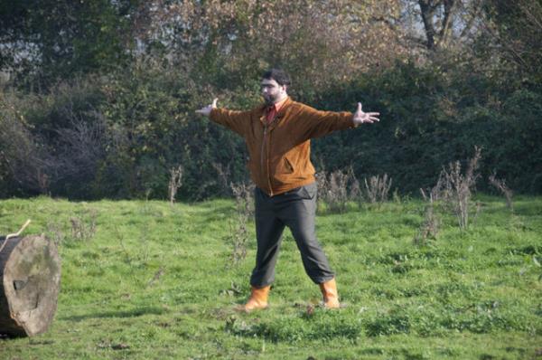 Serinin ilk filmi 'Vizontele'nin ikincisiyse kendi rekorunu krd. Gkbakar da gerek rekorlaryla gerekse film bana yapt haslatla Trk sinemasnn tarihine geti.