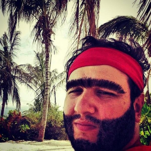 Sinemaclardan yazarlara, retim grevlilerinden siyasetilere kadar 'Recep vedik' tiplemesi eletiri konusu oldu.