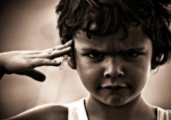 Bir kere de peki anneciim de