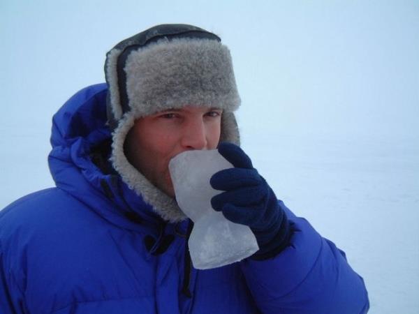 Terli terli ime buz gibi suyu!