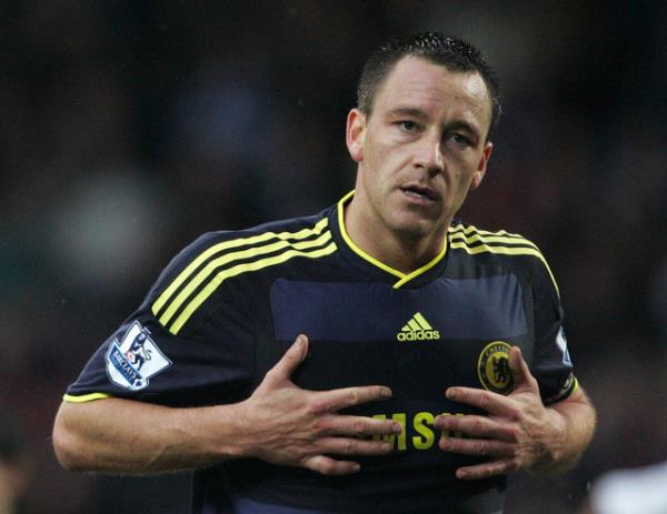 Daha sonra Terry'nin susuz olduuna dair mahkemeden hkm kt. Bunun zerine federasyonu eletiren Terry, milli takm braktn aklad.