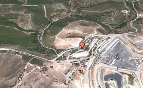 <p><b>Mazda yar alan, ABD:</b></p>   Google Mapsteki en garip sansrlerden biri de bu blge. Basit bir yar pisti olan alann bir ksm, grntlerde adeta sinirle izilmi gibi duran beyaz bir rt ile kaplanm.