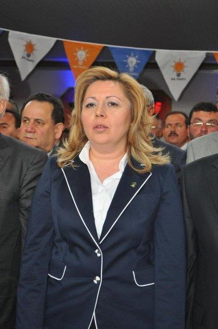 lker Can (AK Parti Eskiehir): Aa! Ne diyor bu ya!