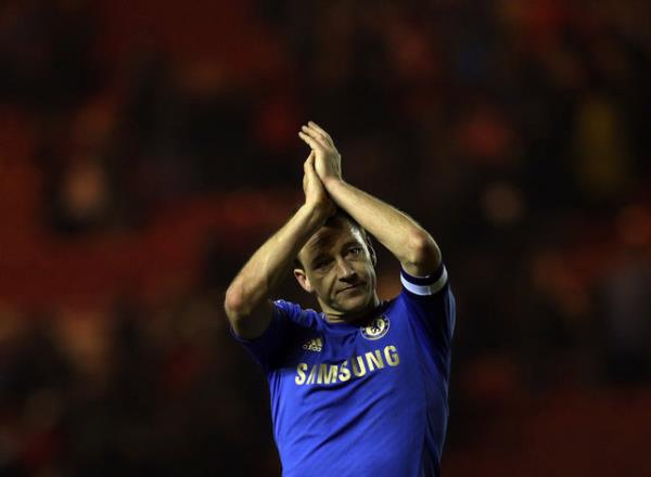 Sezon sonunda kontrat bitecek olan Terry'nin, Chelsea'den szleme yenileme konusunda teklif almamas halinde G.Saray'n nerisini dnebileceini ilettii renildi.