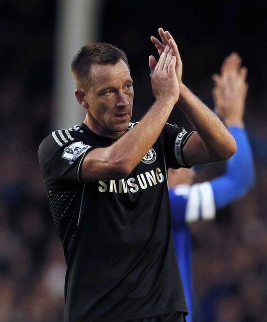 Teknik direktr Roberto Mancini'nin, ngiliz basnnda manetleri ssleyen John Terry'nin alnmasn ok istedii renildi.