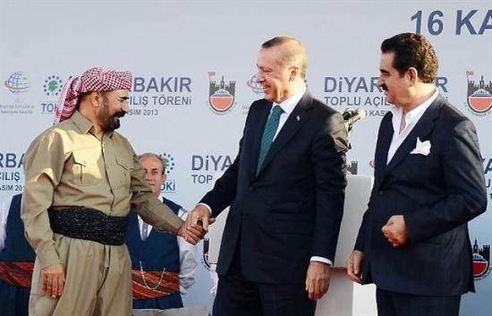 Tam 37 yl sren bu anlamsz, bu ac, bu kederli hznl zleme bugn artk son veriyoruz. Trkiye?nin sesini, bu topraklarnn sesini, bugn artk vatanyla akyla buluturuyoruz. Nihayet ho geldin ivan Perver diyorum. Evine vatanna anne baba ocana ho geldin diyorum. Diyorum ki, ah bugn biri daha aramzda olsayd. Bu topraklarn bir baka nefesi daha aramzda olsayd.