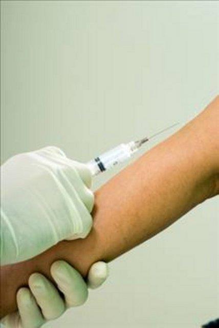 <p><b>KANSIZLIK (ANEM):</b></p>   Anemi olarak da adlandrlan kanszlk hastal, uzun yllardr dnyada ve lkemizde en ok karlalan kan hastal olma zelliini korumaktadr. lkemizde karlalan anemi vakalarnn en byk nedeni demir eksikliidir.