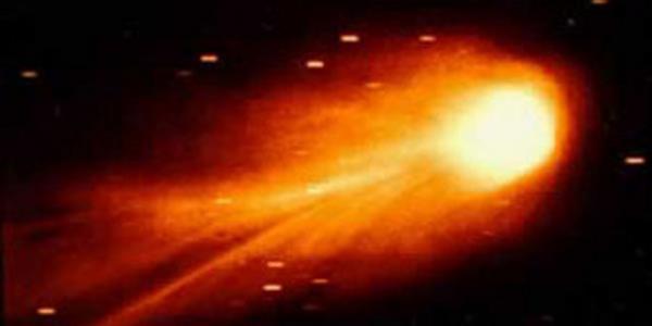 Takvimler 1910'u gsterdiinde Dnya'ya yaklamakta olan kuyruklu yldz byk endie yaratmt...