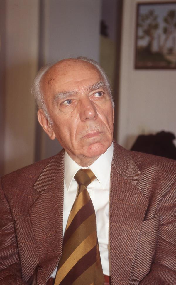 Necdet Uur  28 ubat 1963-9 Aralk 1963 9 ay