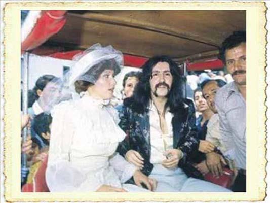 Bar Mano ile Lale alar