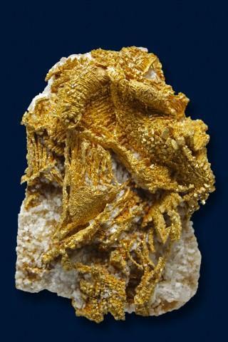 Sz konusu lkeler arlkl olarak ilenmemi altn ihra etmesine ramen, bu kalem genel ihracatlarnda nemli bir yer tutuyor. Geen yl, altn ihracatnn Tanzanya'nn tm ihracatnn yzde 36'sn, Gana ve Papua Yeni Gine'nin ihracatnn yzde 26'sn oluturduu biliniyor.