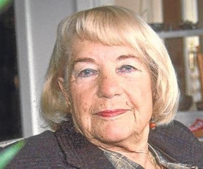 MACDE TANIR  Tiyatro camiasndan bir ac haber de 6 ubat'ta geldi. Sahnelerin usta isimlerdinden Macide Tanr hayatn kaybetti.