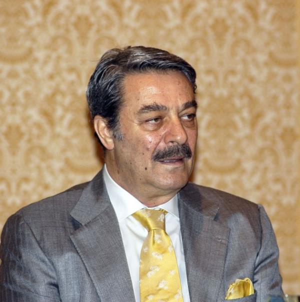 KAD�R �NANIR:  �ok uzun y�llara dayanan en temel sorunumuzun ��z�m s�recine girmi�ken; bar��tan yana umudumuz filizlenmeye y�z tutmu�ken ya�an�lan s�re�; g�sterilen �aba ve emekleri geriletmektedir.