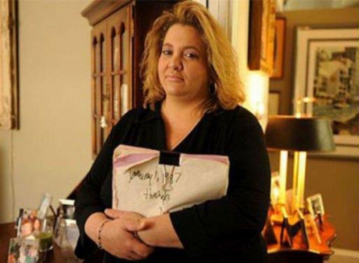 <b>Hibir eyi unutmuyor:</b> Jill Price Nrobiyoloji uzman Jim McGaugh ilgin bir vakayla karlat. 40 yanda evli bir kadn 'yaadm hibir eyi unutmuyorum' ikayetiyle kendisine bavurdu. Yaplan aratrmalar sonunda kadnn gerekten hibireyi unutmad ortaya kt. Kadnn son 25 yl zerinde aratrma yrten doktorlar kadnn en ince detaylar bile hatrladn ortaya kardlar.