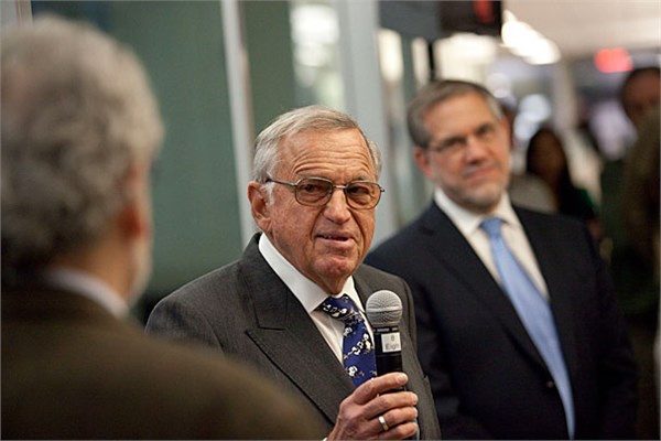 <p><b>19. Hansjorg Wyss</b></p>  93 milyon dolar