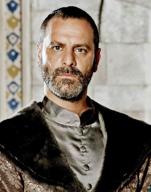 Damat R�stem Pa�a 10 Temmuz 1561'de 61 ya��ndayken eceliyle vefat eden Damat R�stem Pa�a'n�n cenazesi �ehzade Camii bah�esindeki t�rbesinde g�m�l�d�r.