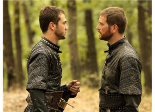 �ran'da Tahmasb arac�l���yla babas�ndan aff�n� istedi bunun �zerine Kanuni 1.200.000 alt�n lira vererek Bayezid� �ran'dan geri ald� ancak Kanuni onu affetmedi ve 25 Eyl�l 1561 tarihinde Kavzin'de bo�durttu. Cenazeleri Sivas'da bulunan "Melik-i Acem T�rbesi"'ne defnedilmi�tir. �ld���nde 36 ya��ndayd�.