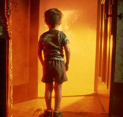 <p><b>CLOSE ENCOUNTERS OF THE THIRD</b></p>    Close Encounters Of The Third Kind (nc Trden Yaklanmalar)