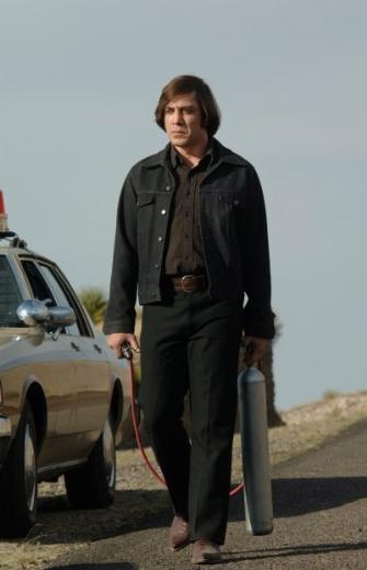 <p><b>NO COUNTRY FOR OLD MEN (HTYARLARA YER YOK)</b></p>    Ynetmen: Joel ve Ethan Coen (2007)