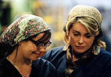 <p><b>DANCER IN THE DARK (KARANLIKTA DANS)</b></p>    Ynetmen: Lars von Trier (2000)