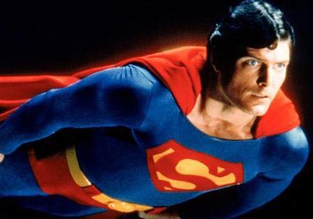 <p><b>SUPERMAN</b></p>    Ynetmen: Richard Donner (1978)