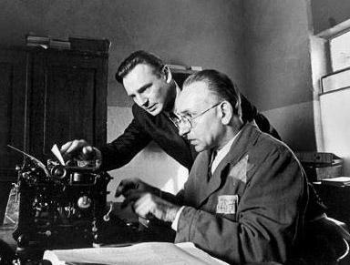 <p><b>SCHINDLER'S LIST (SCHINDLER'N LSTES)</b></p>    Ynetmen: Steven Spielberg (1993)