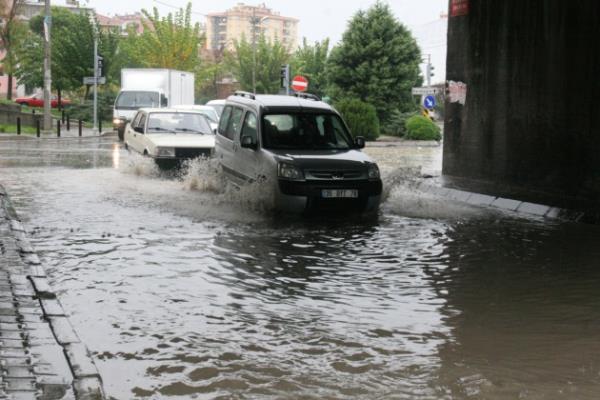 Artkn akllann da i yapacak bakan bulun.Gemi olsun zmir ! <b>@yusufjalcin</b>